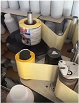 Label applicator